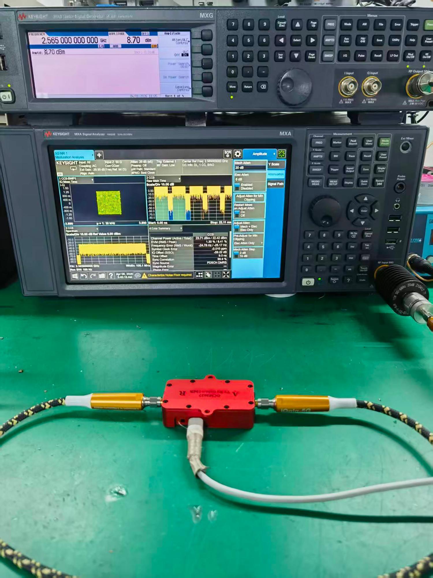 双方向 2.4G 4W 信号増幅器 2.4GHz SMA R - Drone Rc Signal のレビューと価格