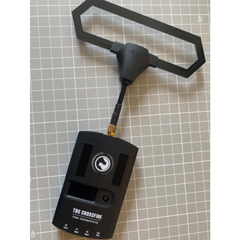 Tbsチーム-ダイヤモンドレシーバー付きブラックフィッシュ, - Drone Rc Team のレビューと価格