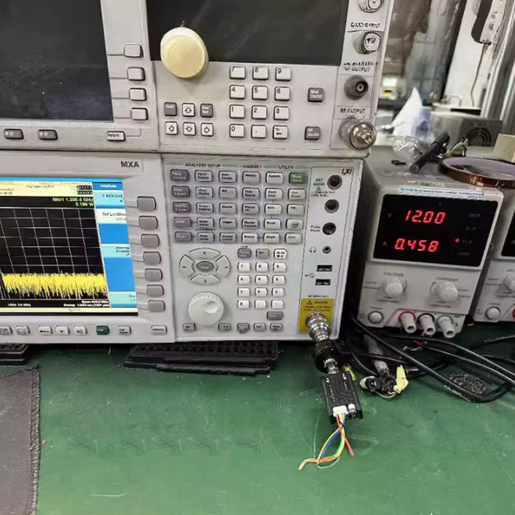 AS96-1.2G 2W VTX 8CH 2000Mw FP - Rc Transmitter Drone のレビューと価格